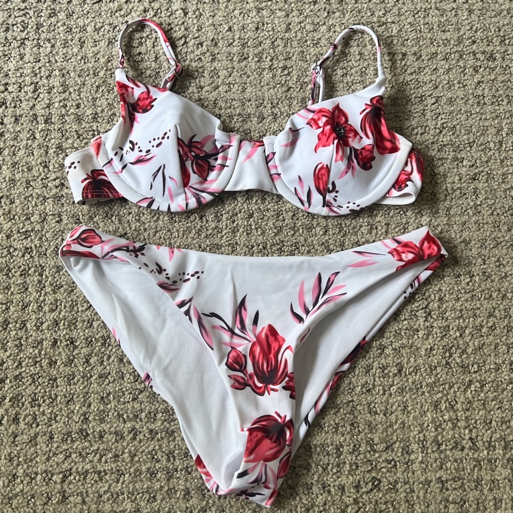 White and pink floral bikini set